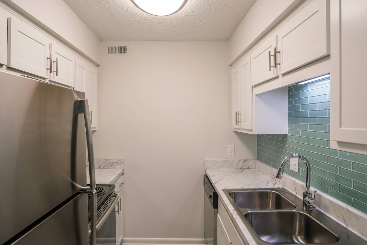 Modern Kitchen at Chase Cove Apartments in Nashville, TN