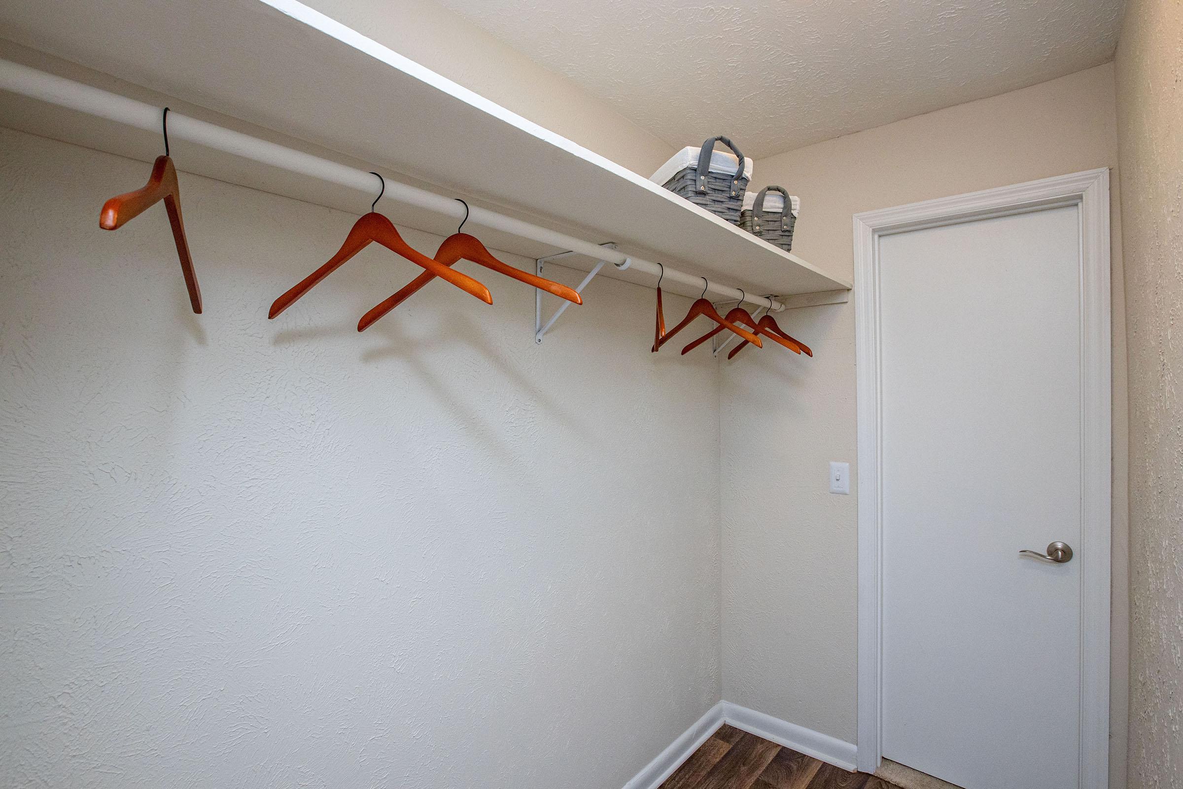 Walk-in Closet