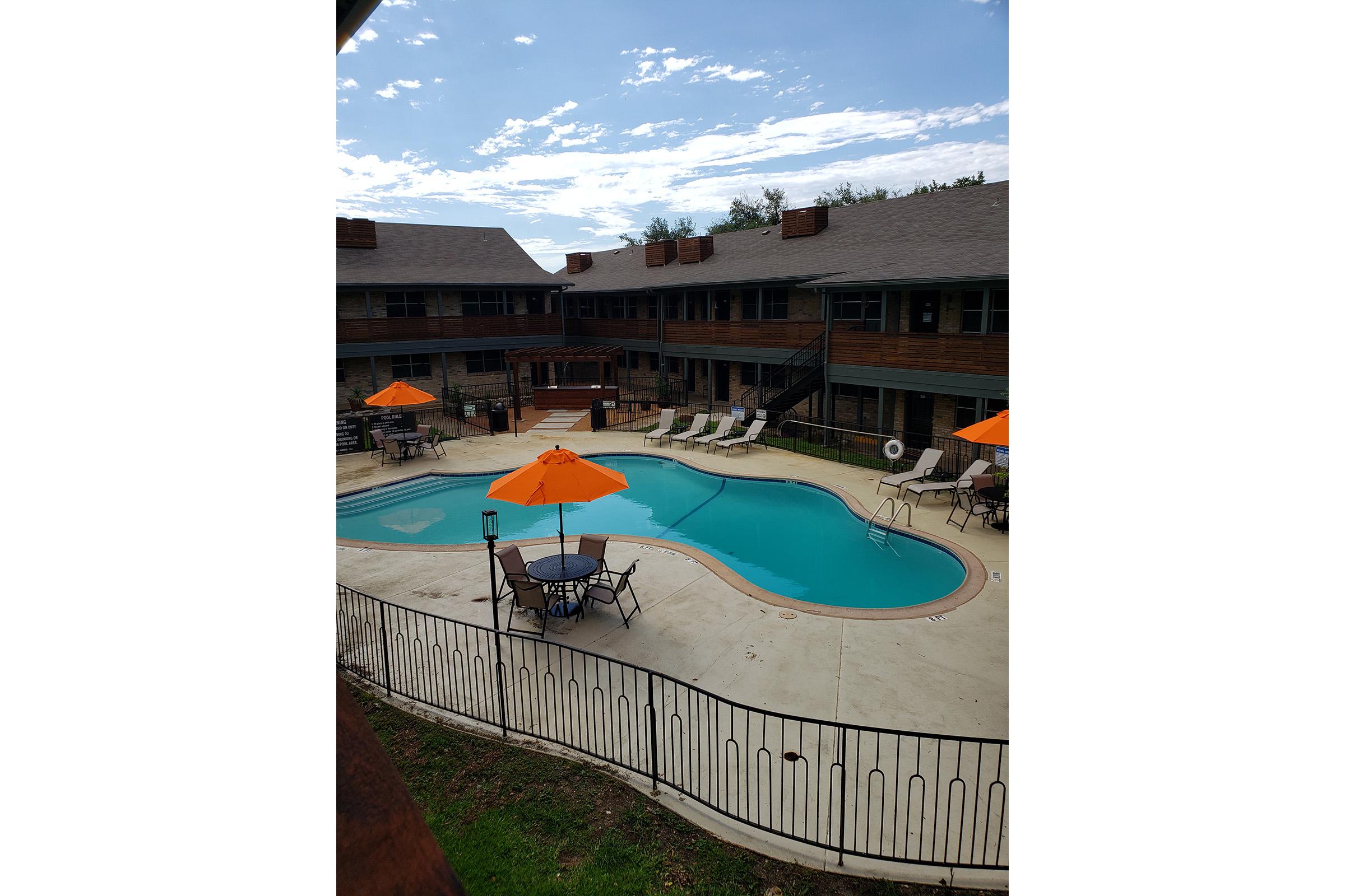 Camelot Apartments Photo Gallery