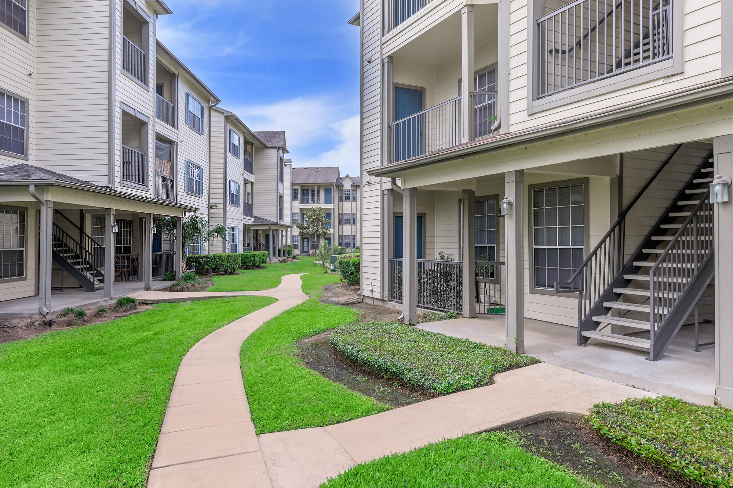 PET-FRIENDLY COMMUNITY IN HOUSTON, TEXAS