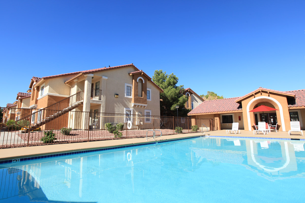 MAKE WAVES AT TOSCANA APARTMENT HOMES IN LAS VEGAS