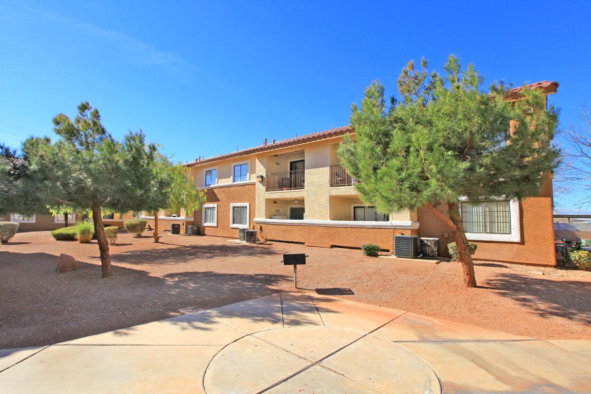 TAKE IT OUTSIDE AT TOSCANA APARTMENT HOMES IN LAS VEGAS