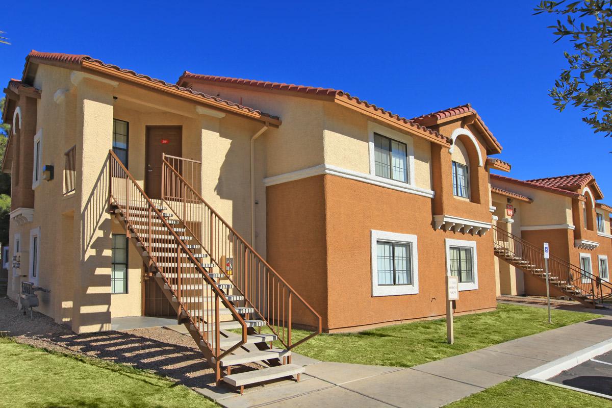 YOUR NEW HOME AWAITS AT TOSCANA APARTMENT HOMES IN LAS VEGAS