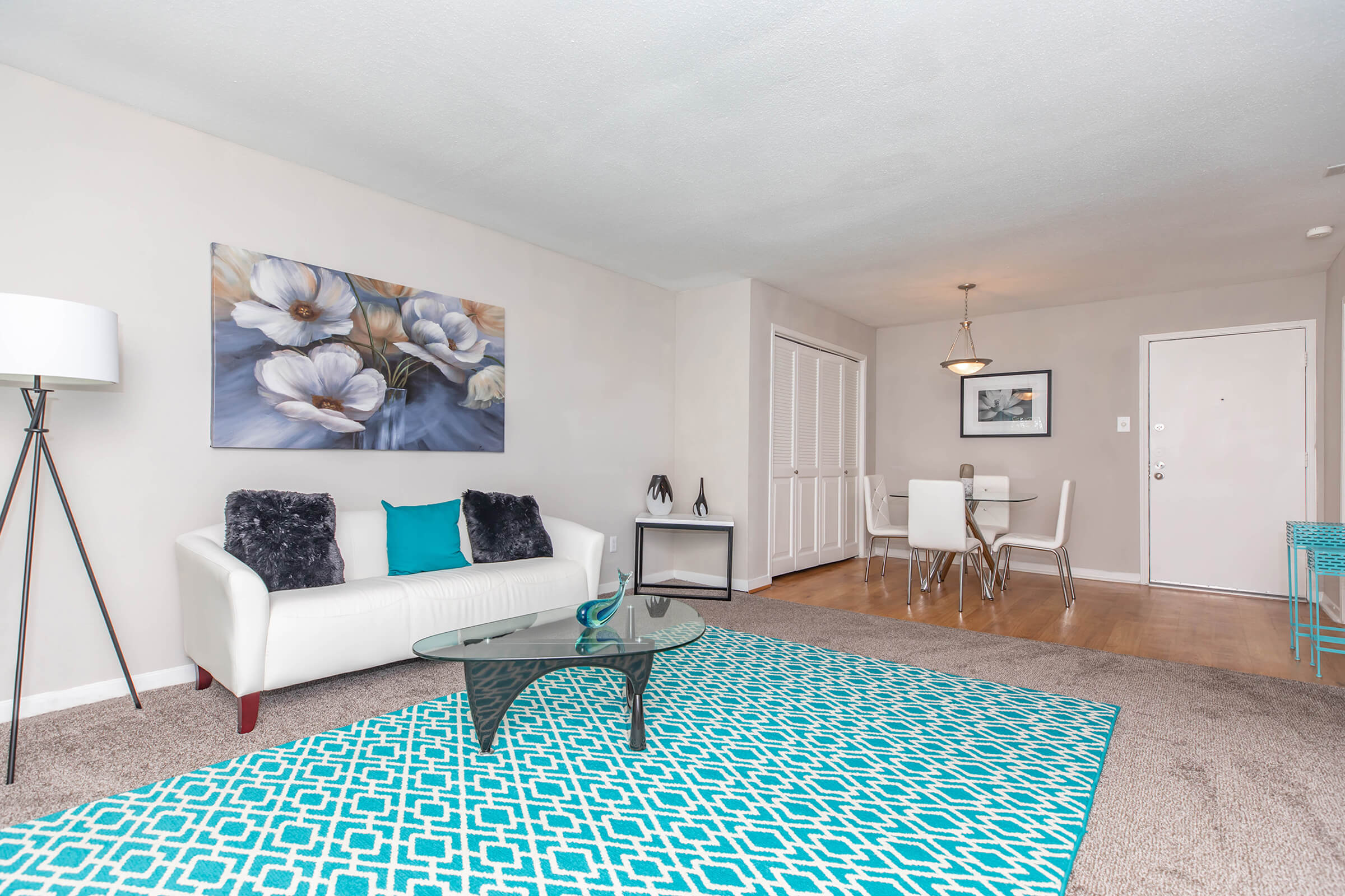 Avalon Square Amenities