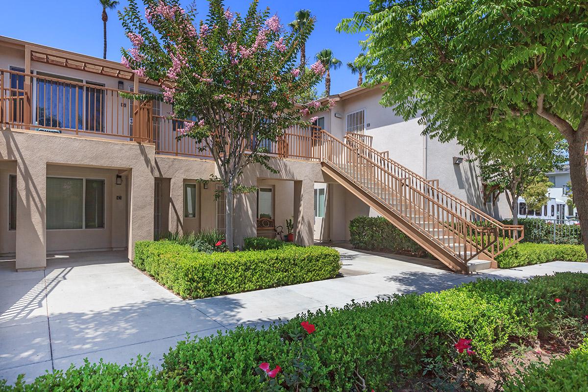 Hermosa Village Apartments Apartments in Anaheim, CA