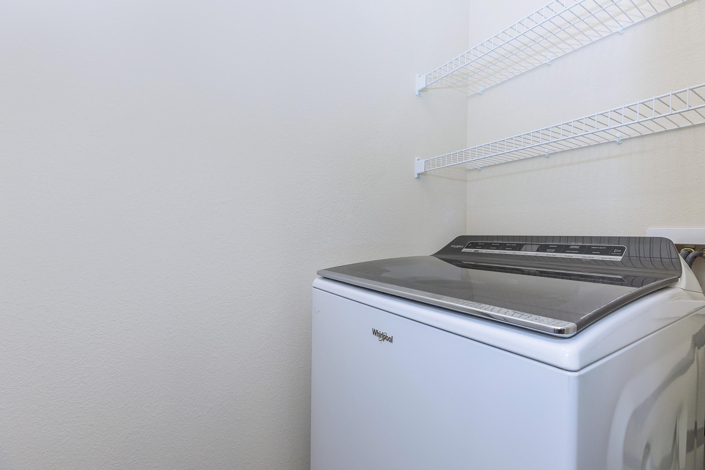 FULL-SIZE WASHER AND DRYER IN APARTMENT HOMES