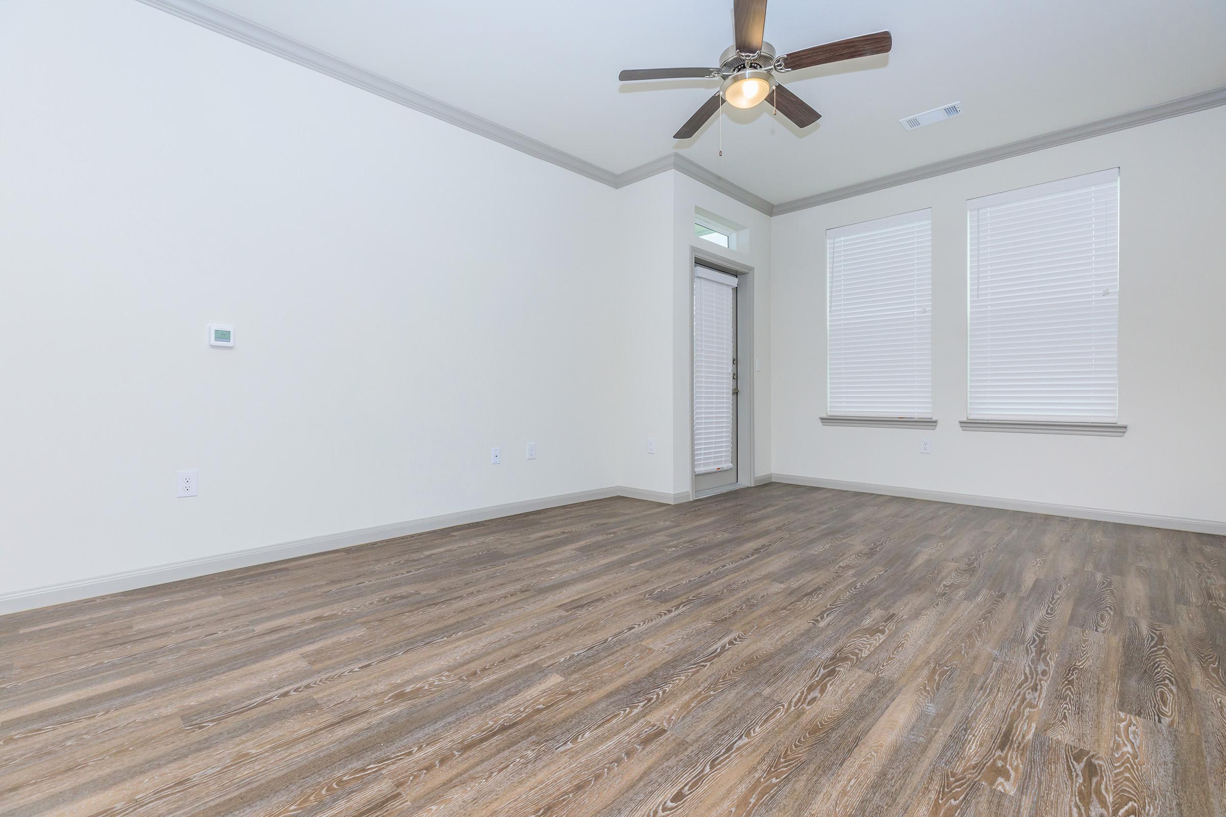 SUPERIOR GRADE VINYL PLANK FLOORING