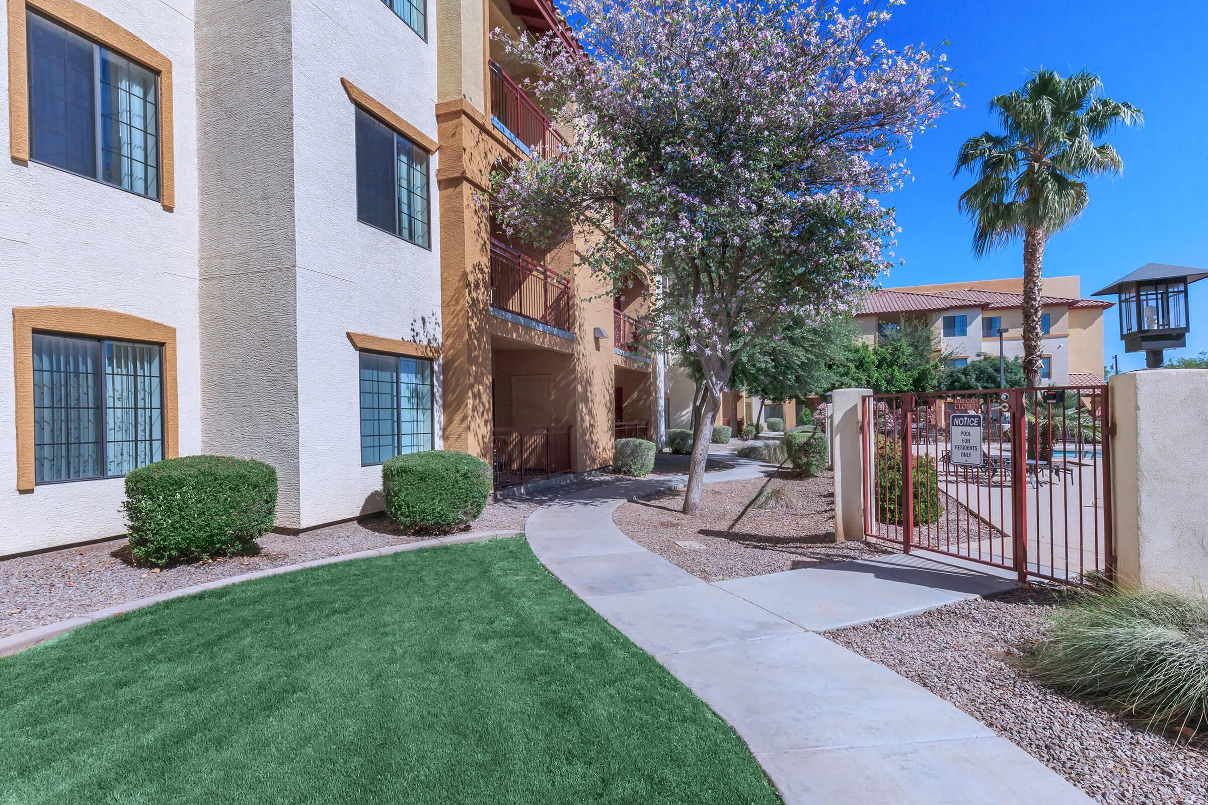 Amber Pointe Apartments Photo Gallery