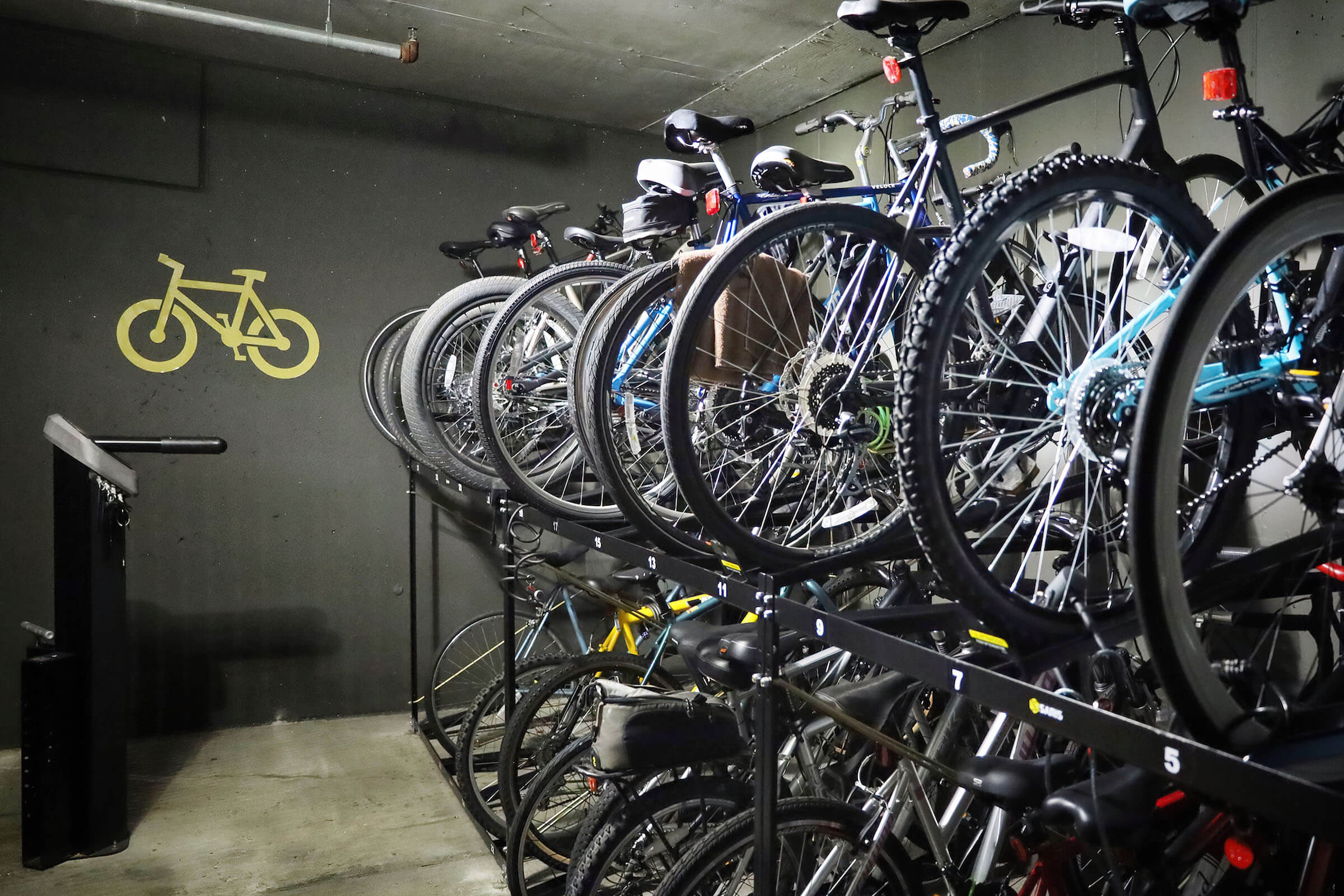 BIKE VAULT