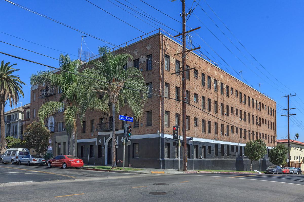 KTown Apartments on Catalina