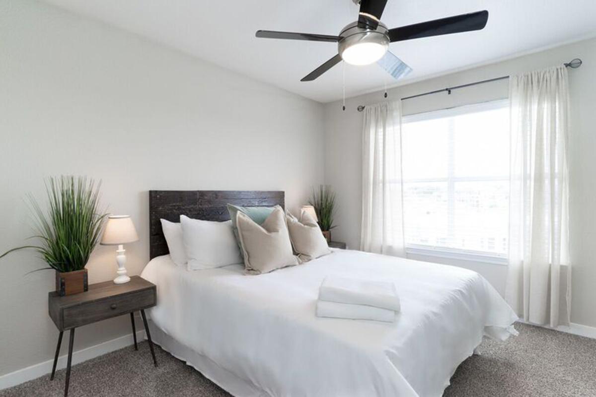 Wendy Rae Walker - 2019-08-13 18-46-50 - bedroom2.jpg