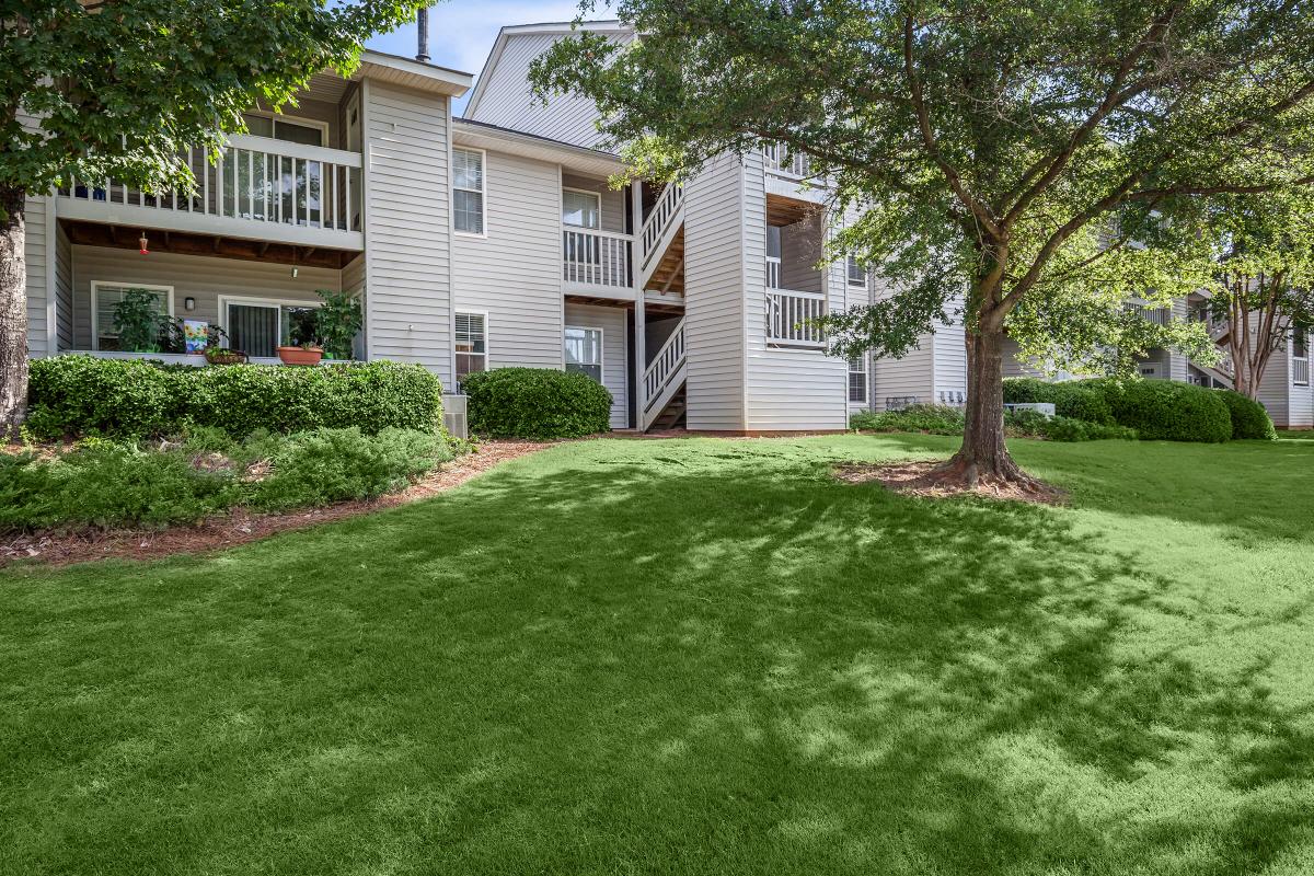 Beautiful landscaping at Gleneagle in Greenville, SC.