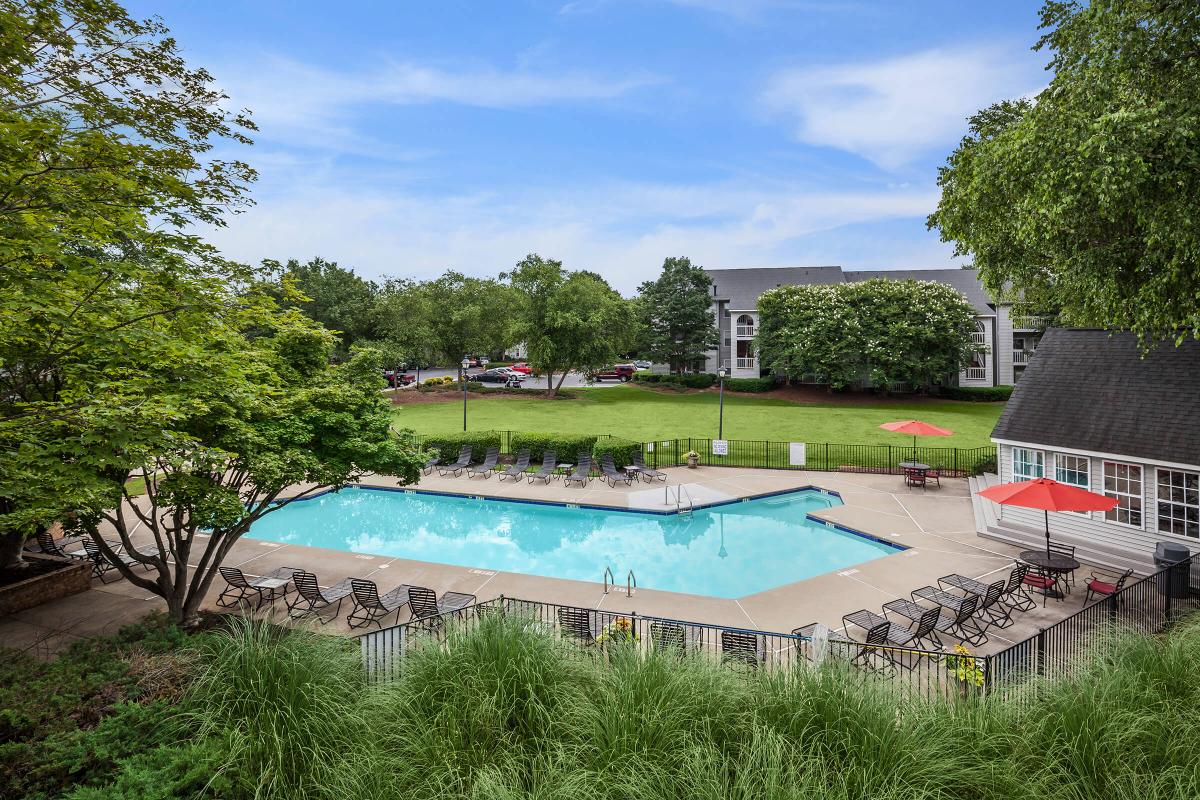 Sparkling swimming pool at Gleneagle in Greenville, SC.