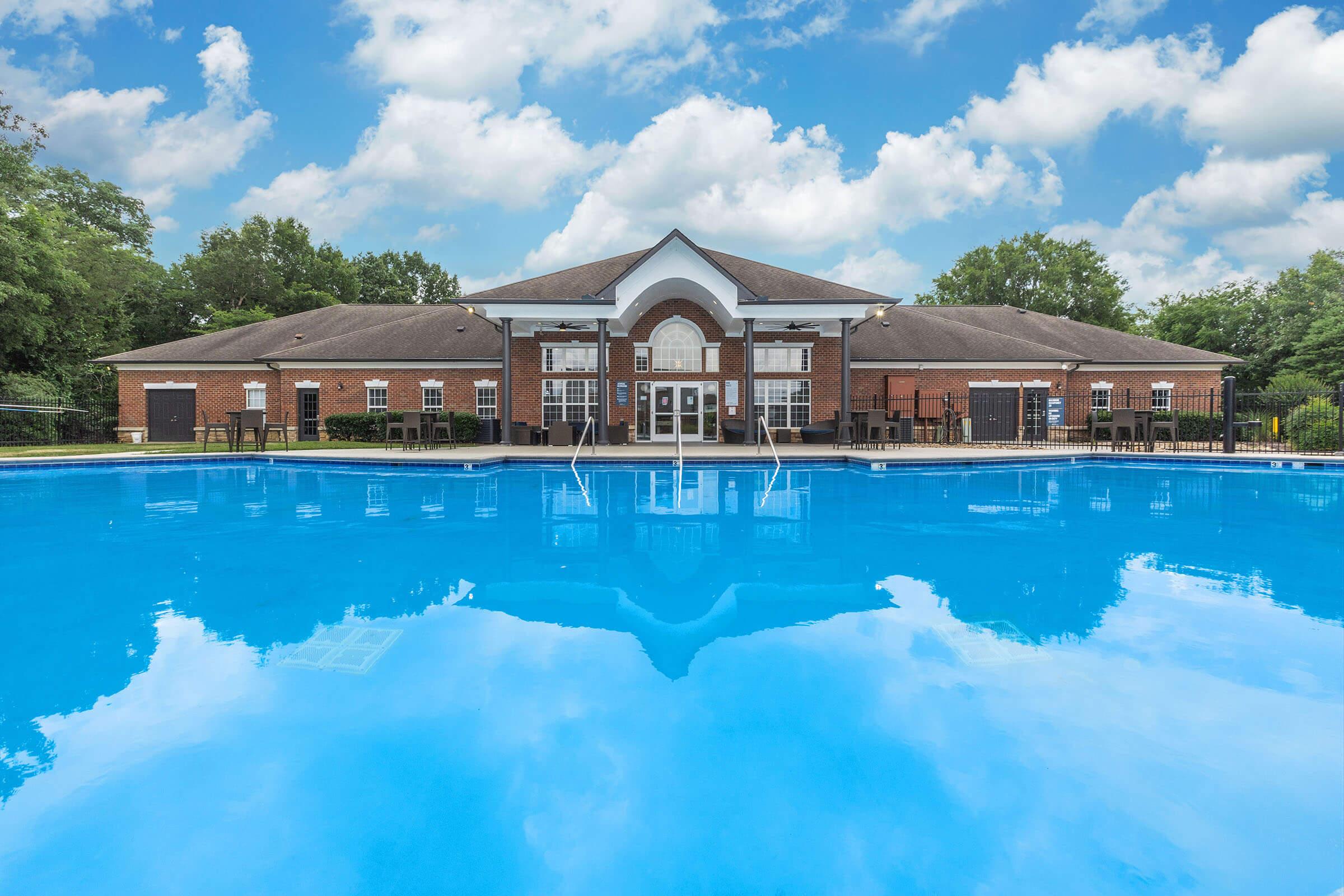 Swimming Pool and Clubhouse at The Dutton in Murfreesboro Area