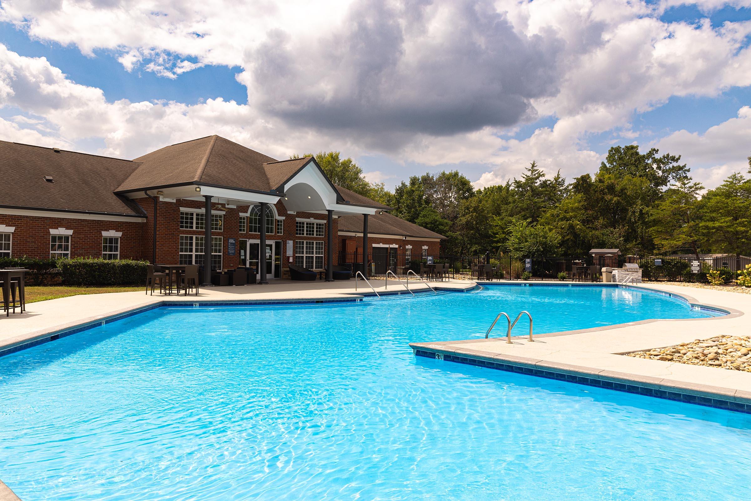 The Dutton Luxury Apartments Apartments in Murfreesboro, TN