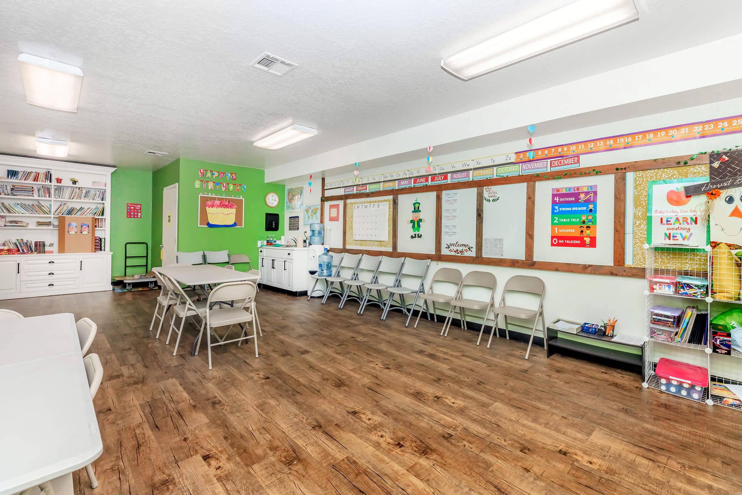 Harvest Glen community room with chairs