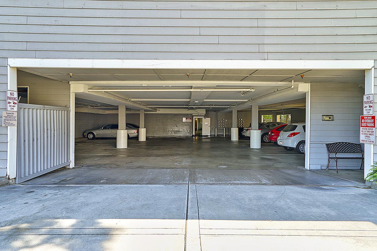 Palmyra, Fern Gardens & Richlyn Senior Apartment Homes parking garage