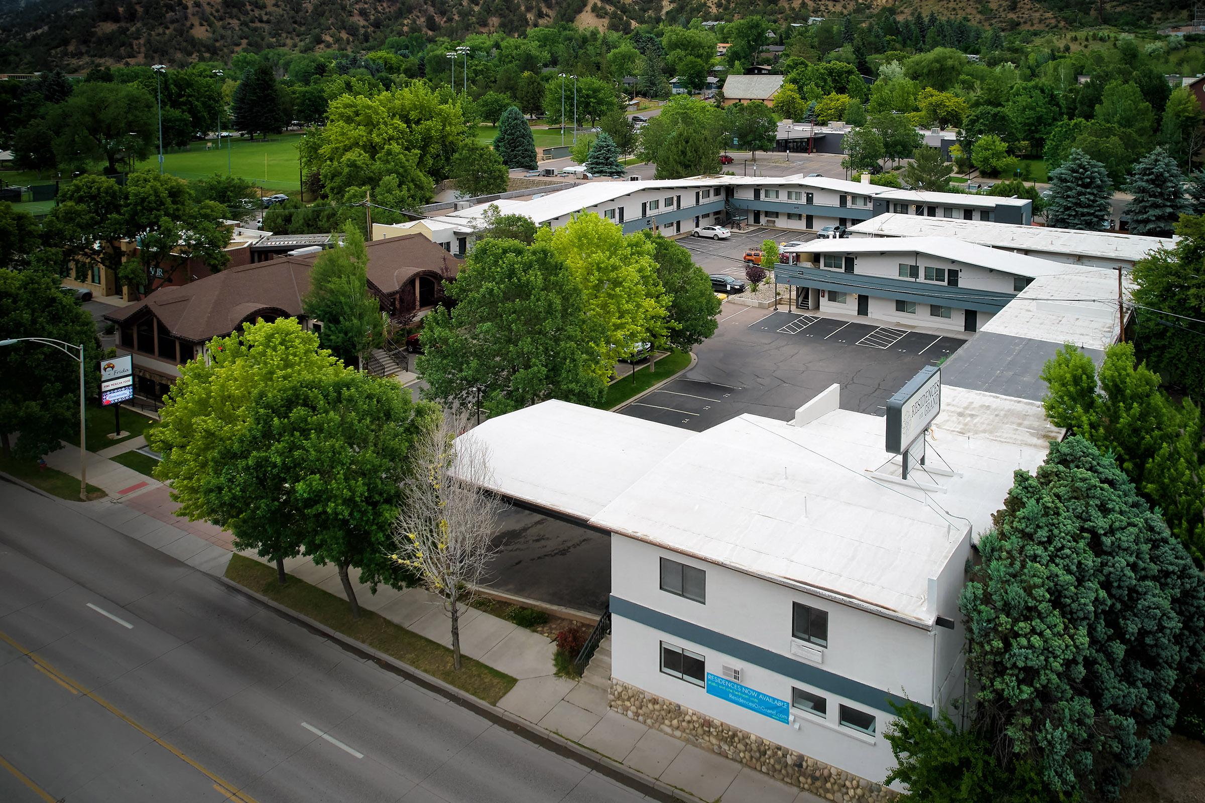 a large building by a road