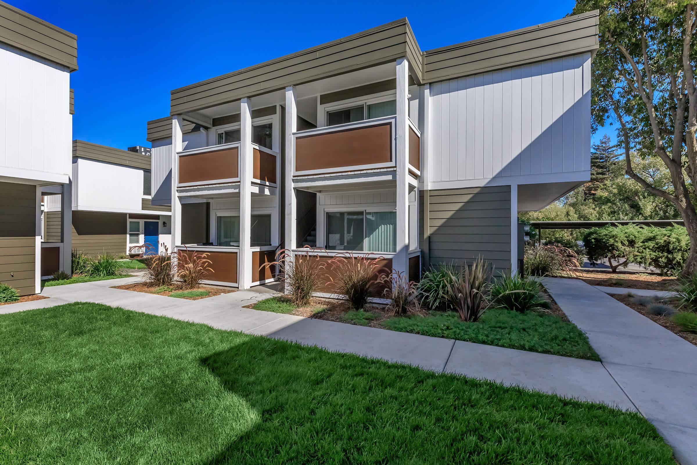 Landscaping at Fairway Village in San Ramon CA