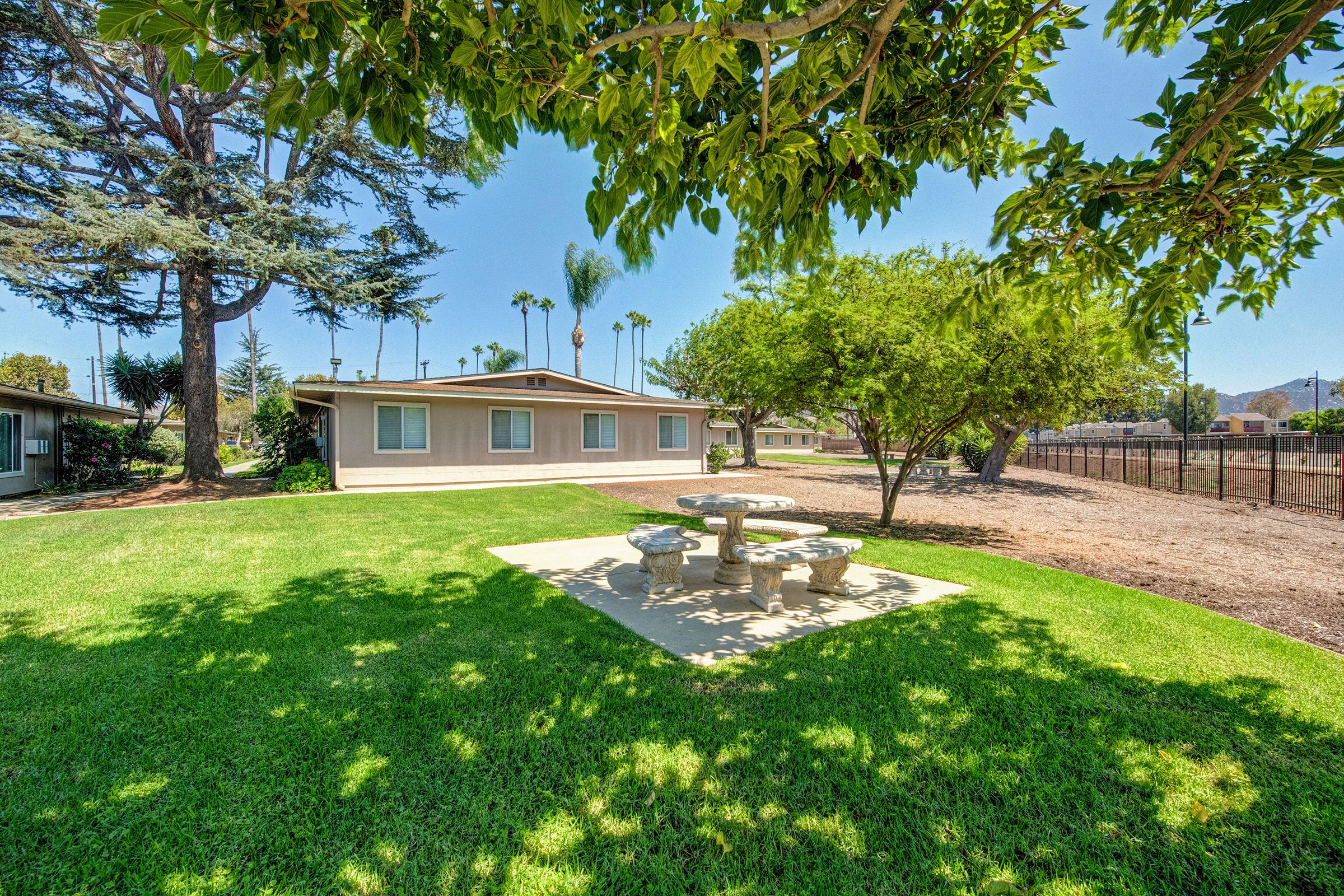 Pacifica Palms Apartments 3 of 5