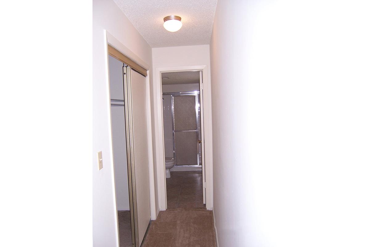 MB hall.jpg