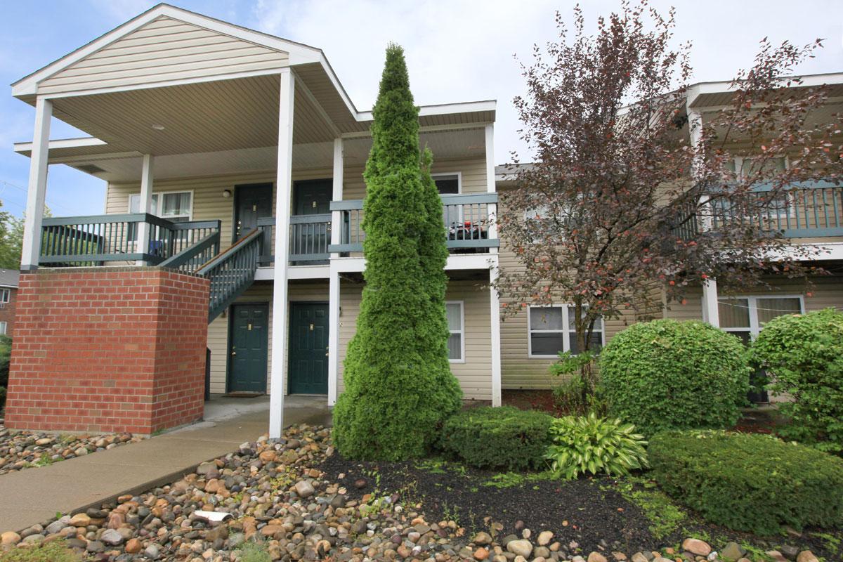 Hudson Pointe Apts Photo Gallery