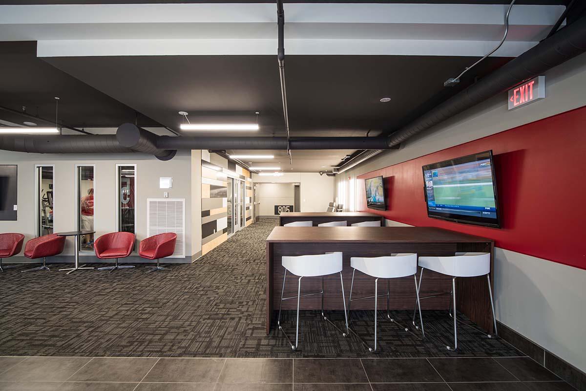 UNL housing 78z.jpg