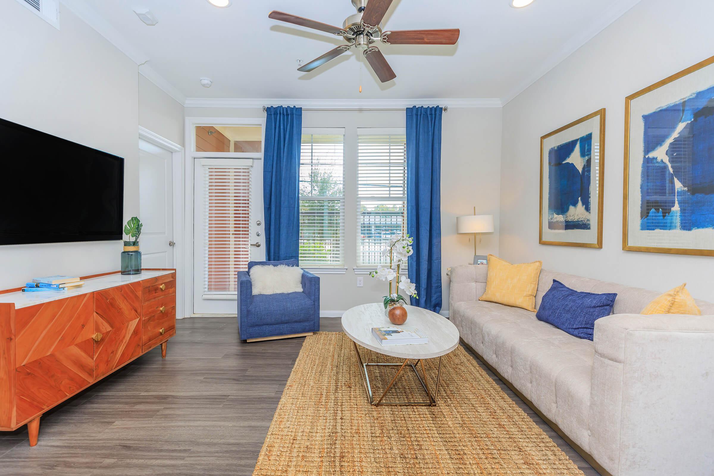 SPACIOUS FLOOR PLANS AT THE CARDIFF AT LOUETTA LAKES
