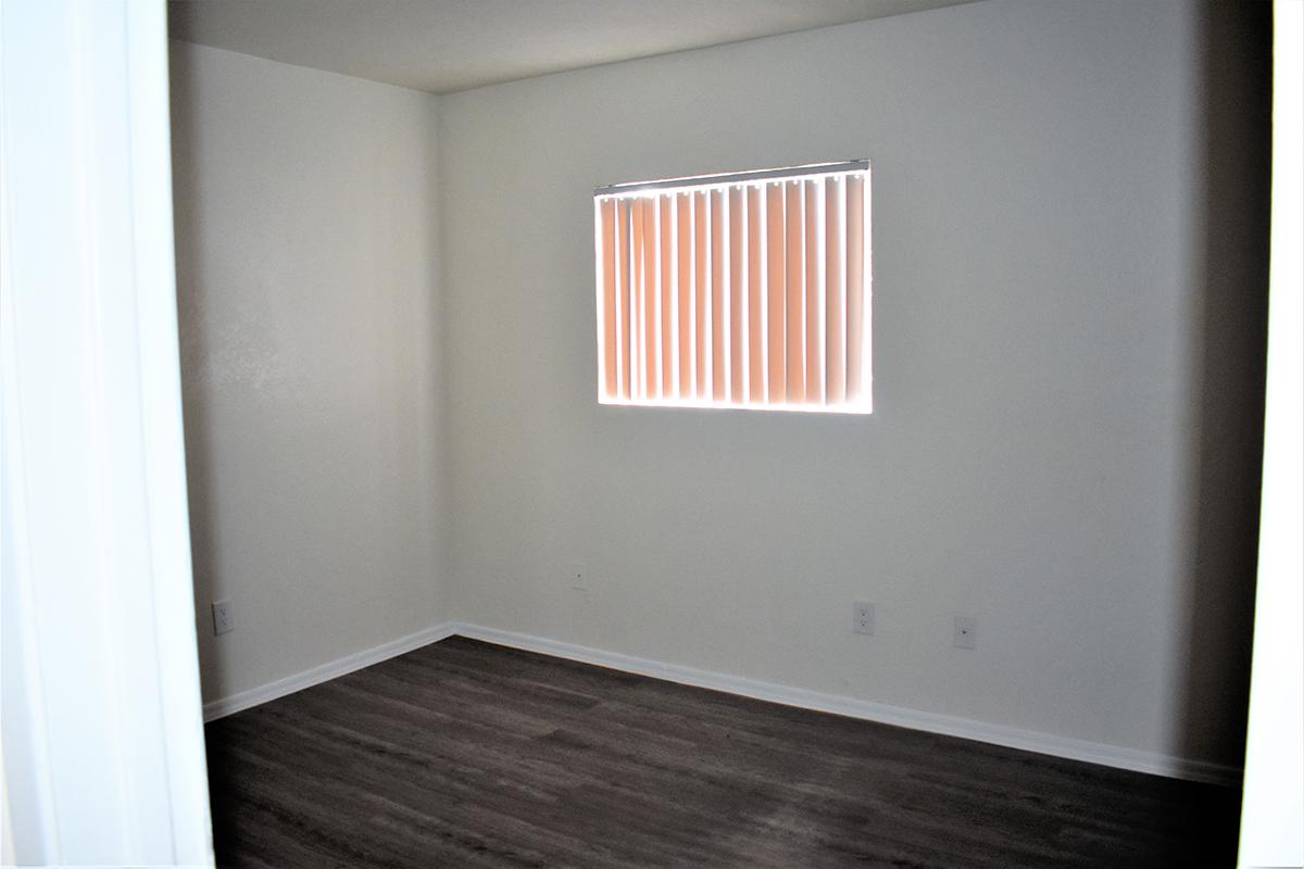 2x1 bed 1.jpg