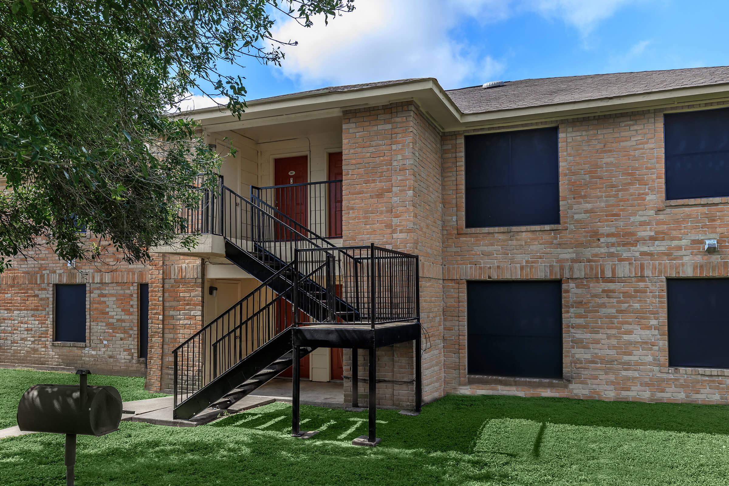 YOUR NEW HOME AWAITS IN BEEVILLE, TEXAS