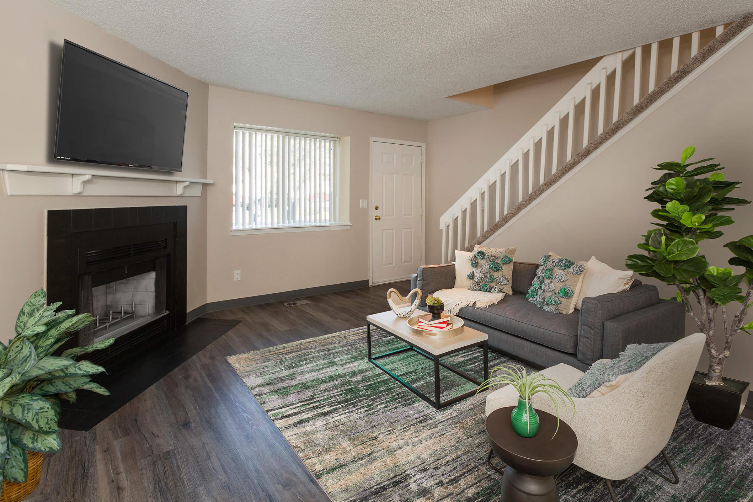SPACIOUS FLOOR PLANS AT WOODSIDE APARTMENT HOMES