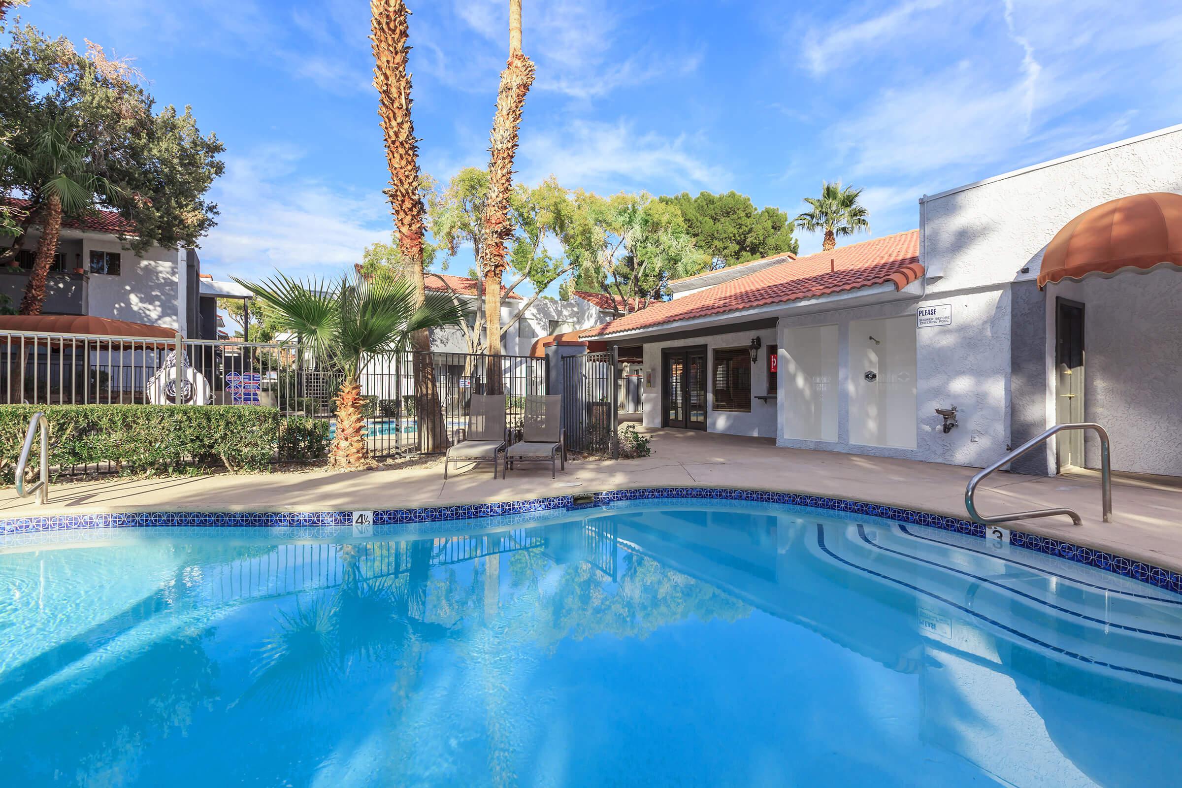 TAKE A DIP AT VILLA DEL SOL IN LAS VEGAS