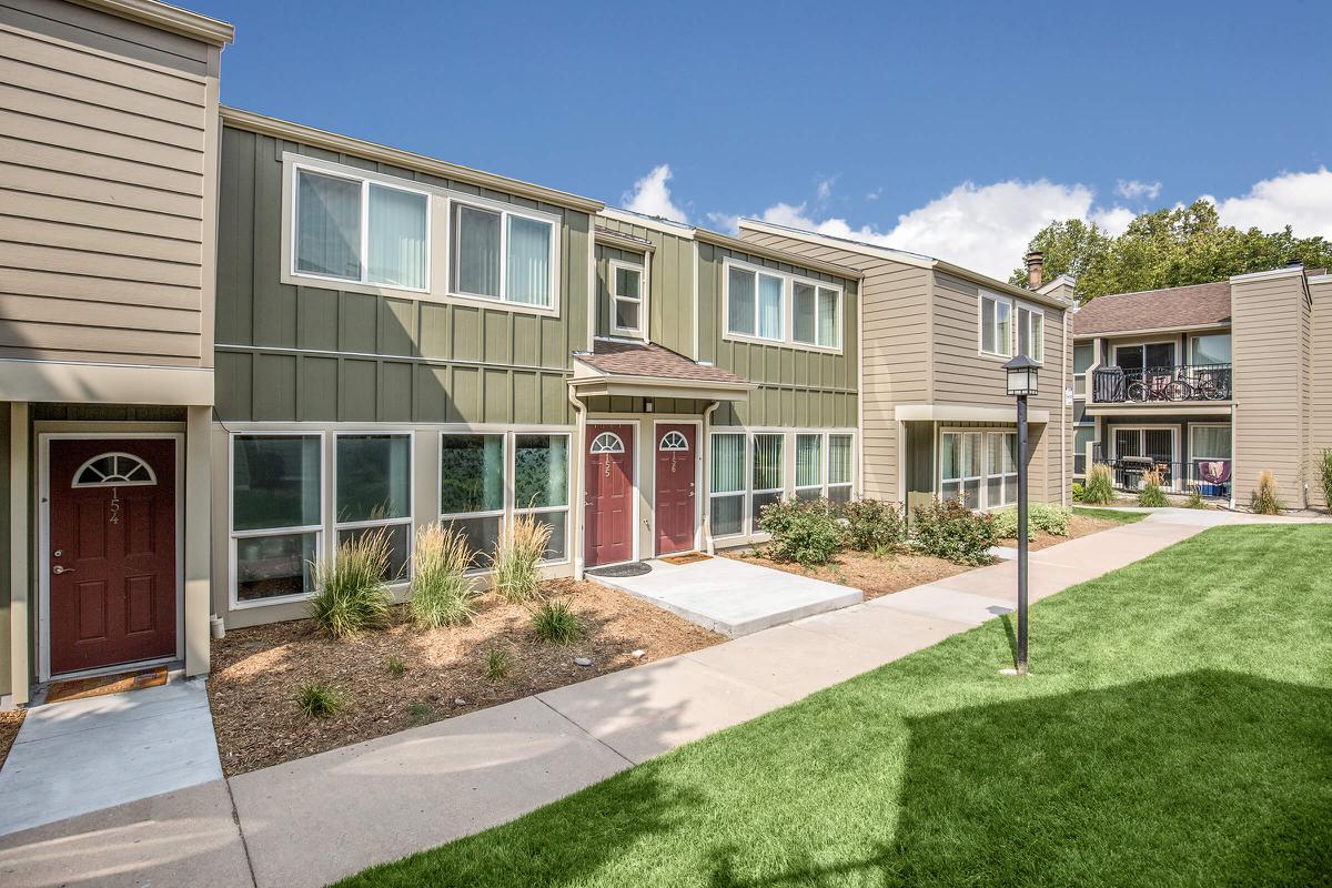 APARTMENTS FOR RENT IN ENGLEWOOD, COLORADO