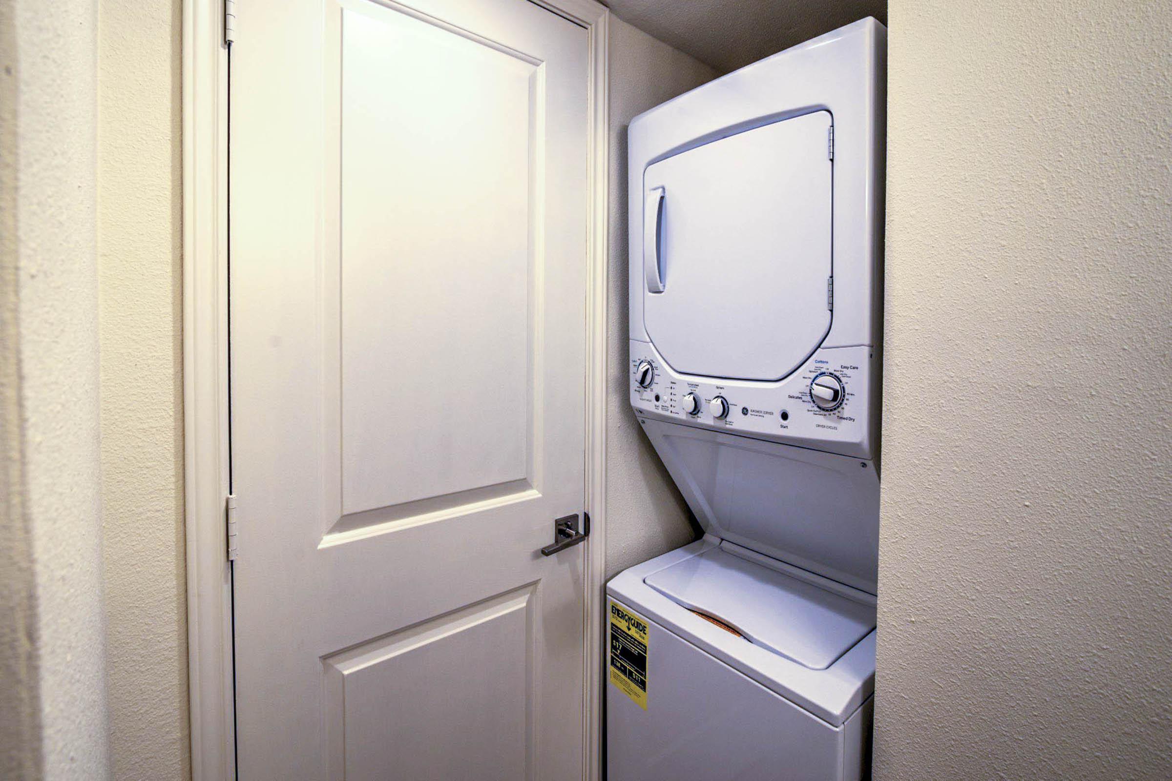 Stackable washer and dryer