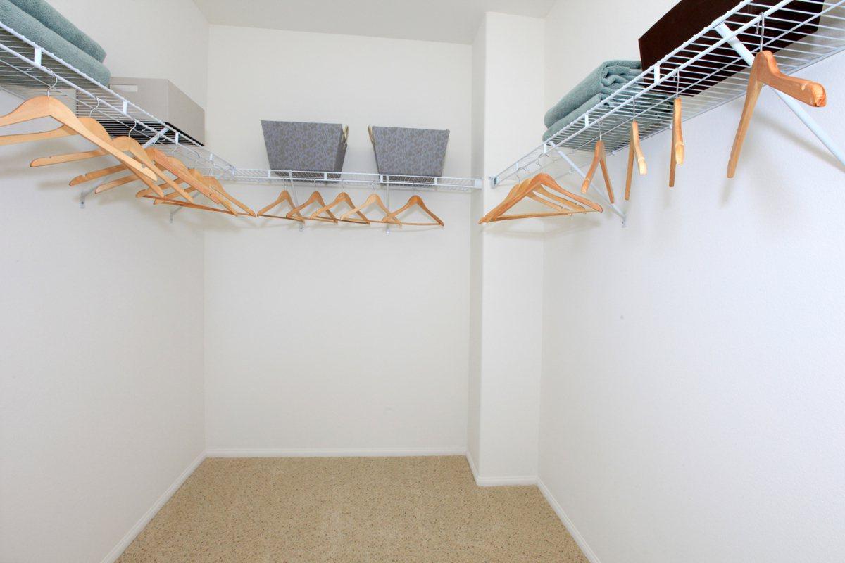 a small room