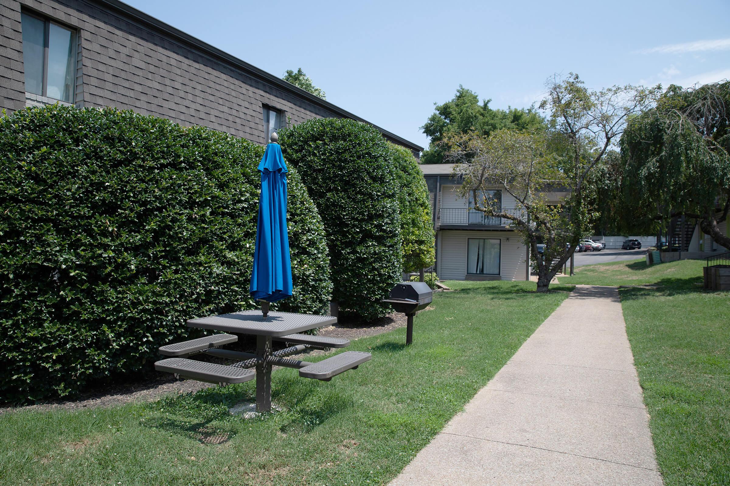 This is The Picnic Area with Barbecues at The Bluffs Over Cumberland