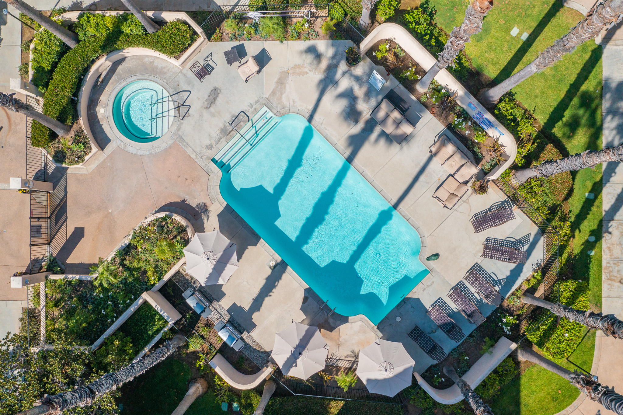 HERITAGE POINTE SENIOR APARTMENTS