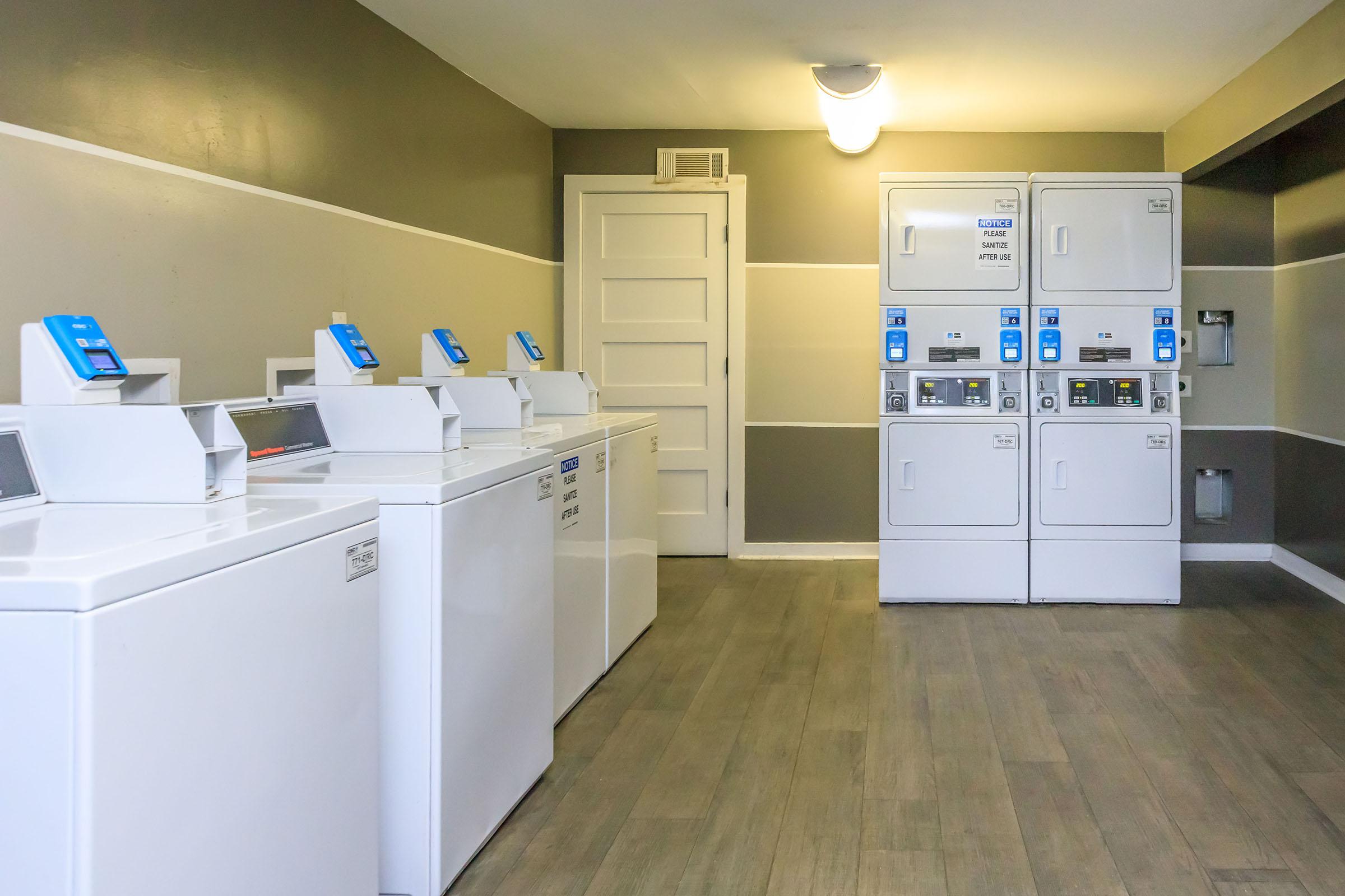 MODERN LAUNDRY FACILITY