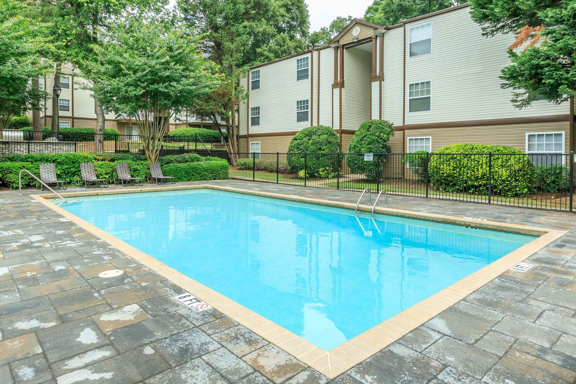 a pool outside of a building