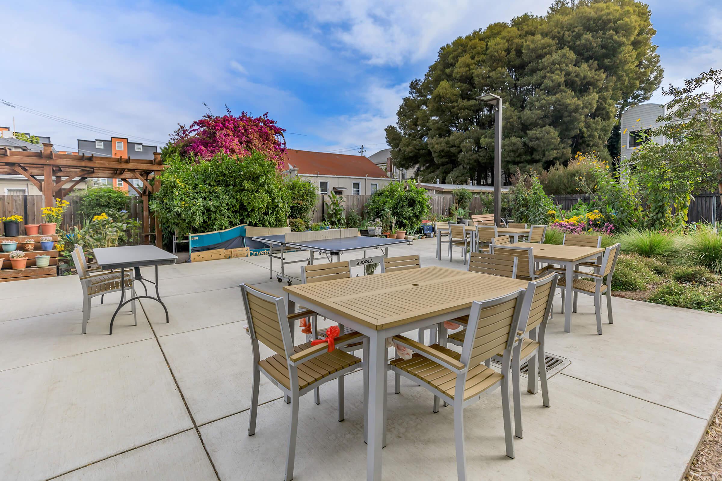 Northgate Terrace courtyard with tables and chairs