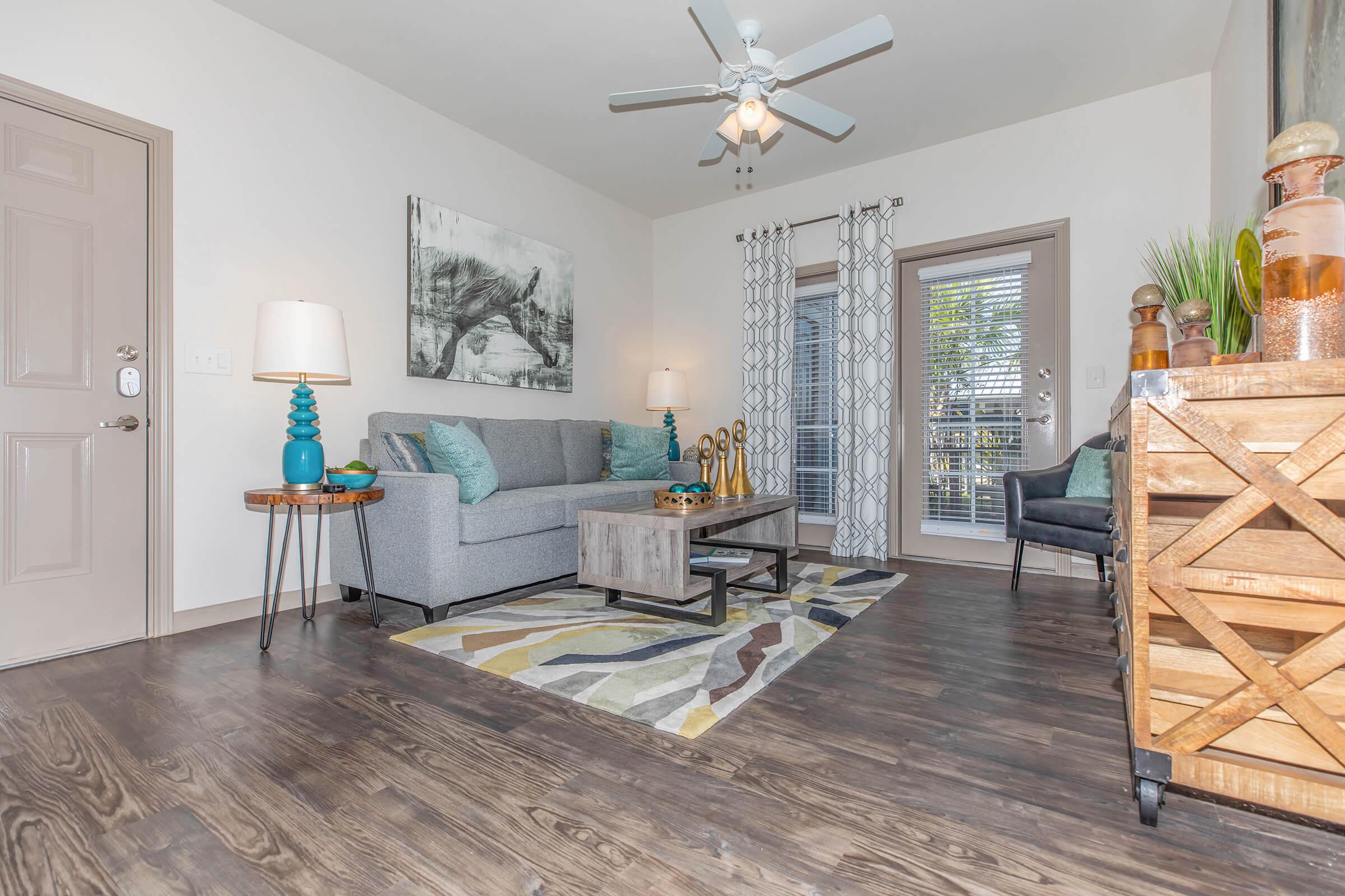 SLEEK HARDWOOD FLOORING