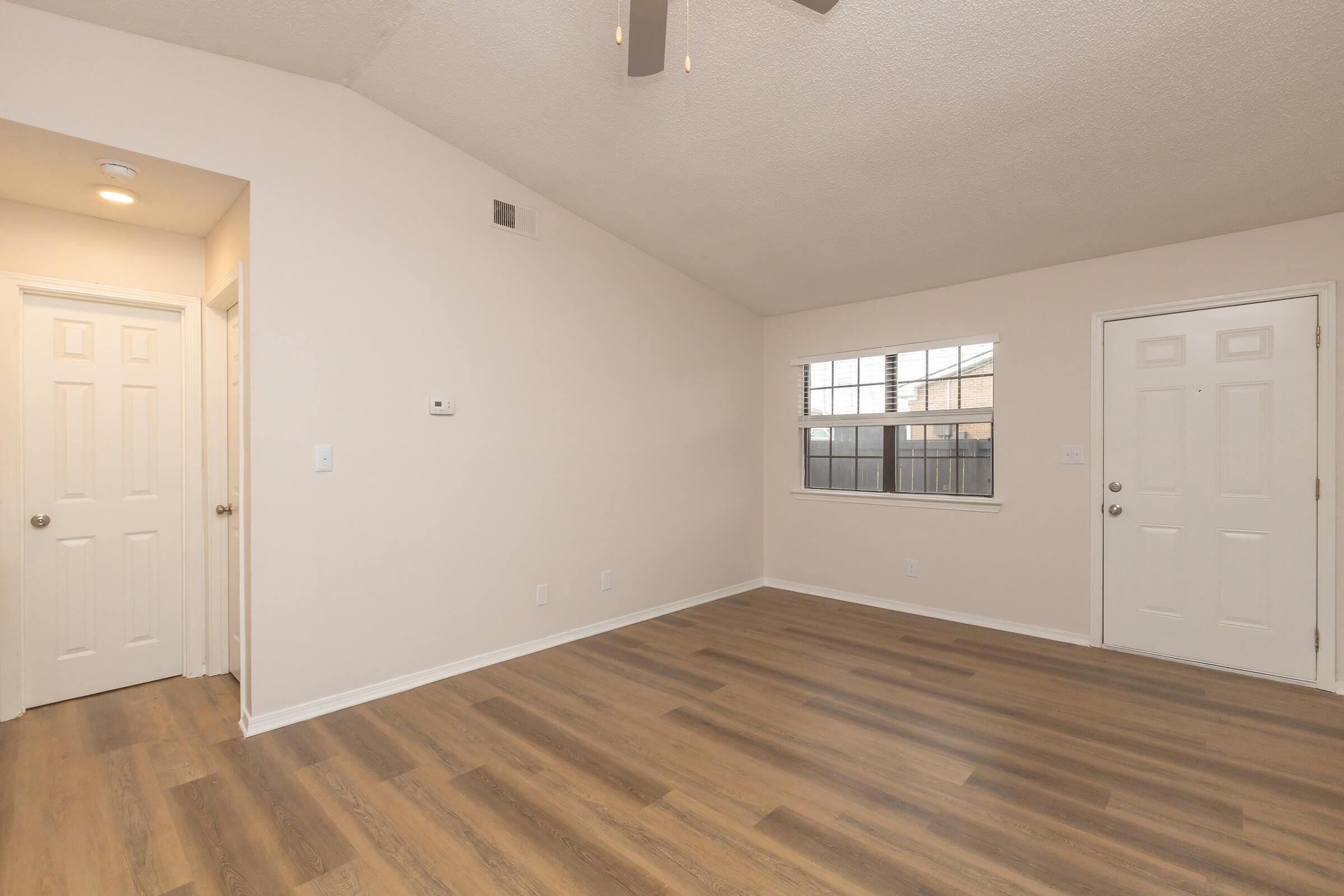 Living room at Summerfield Apartments