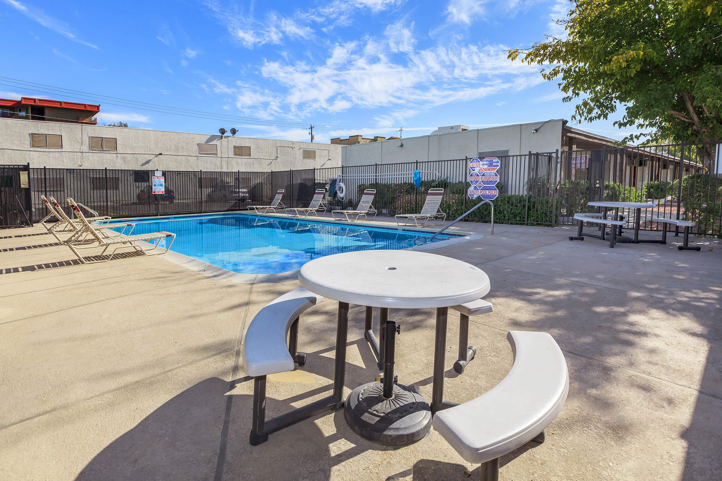 Swenson Apartments Ebrochure