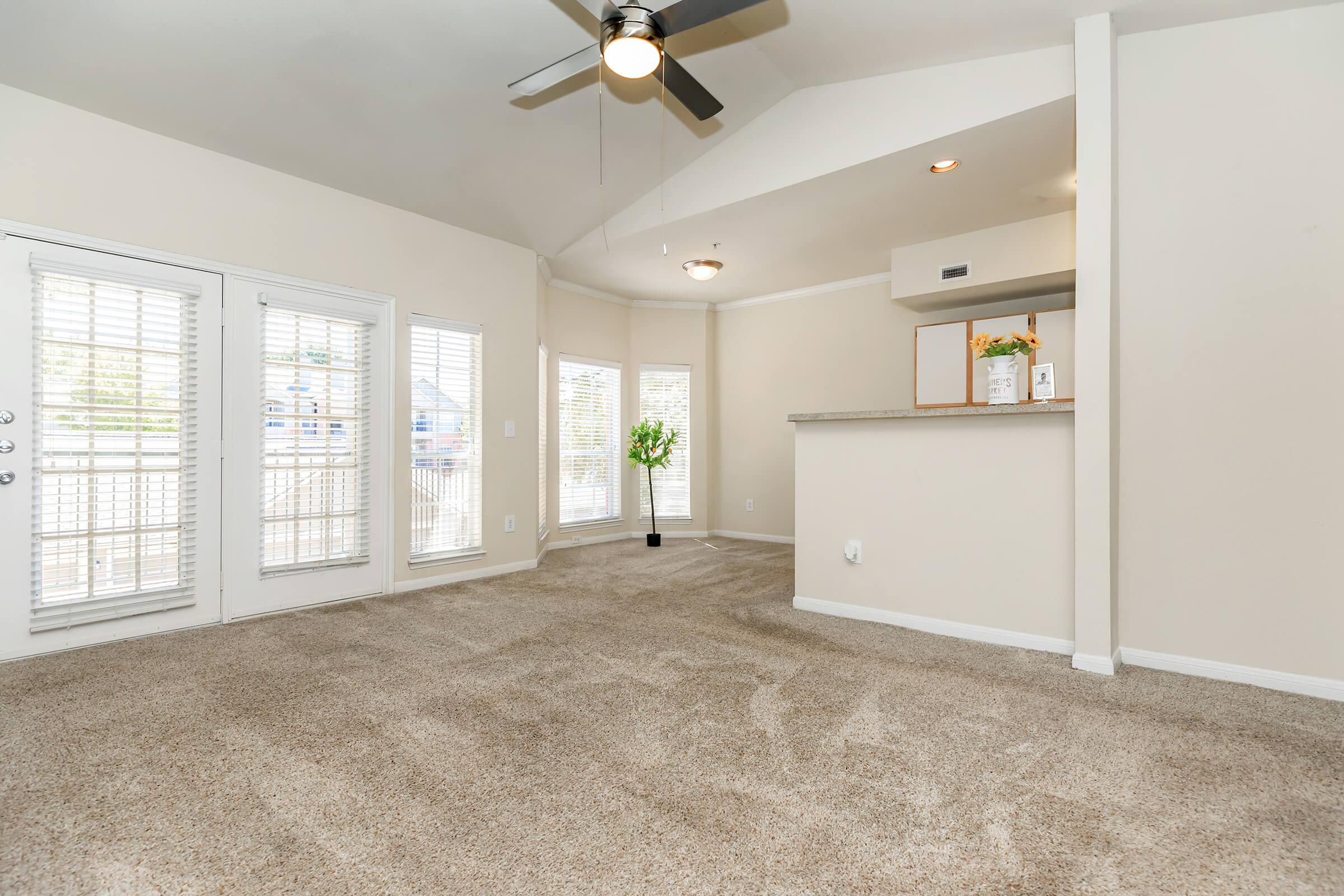 TWO BEDROOM APARTMENT HOME FOR RENT