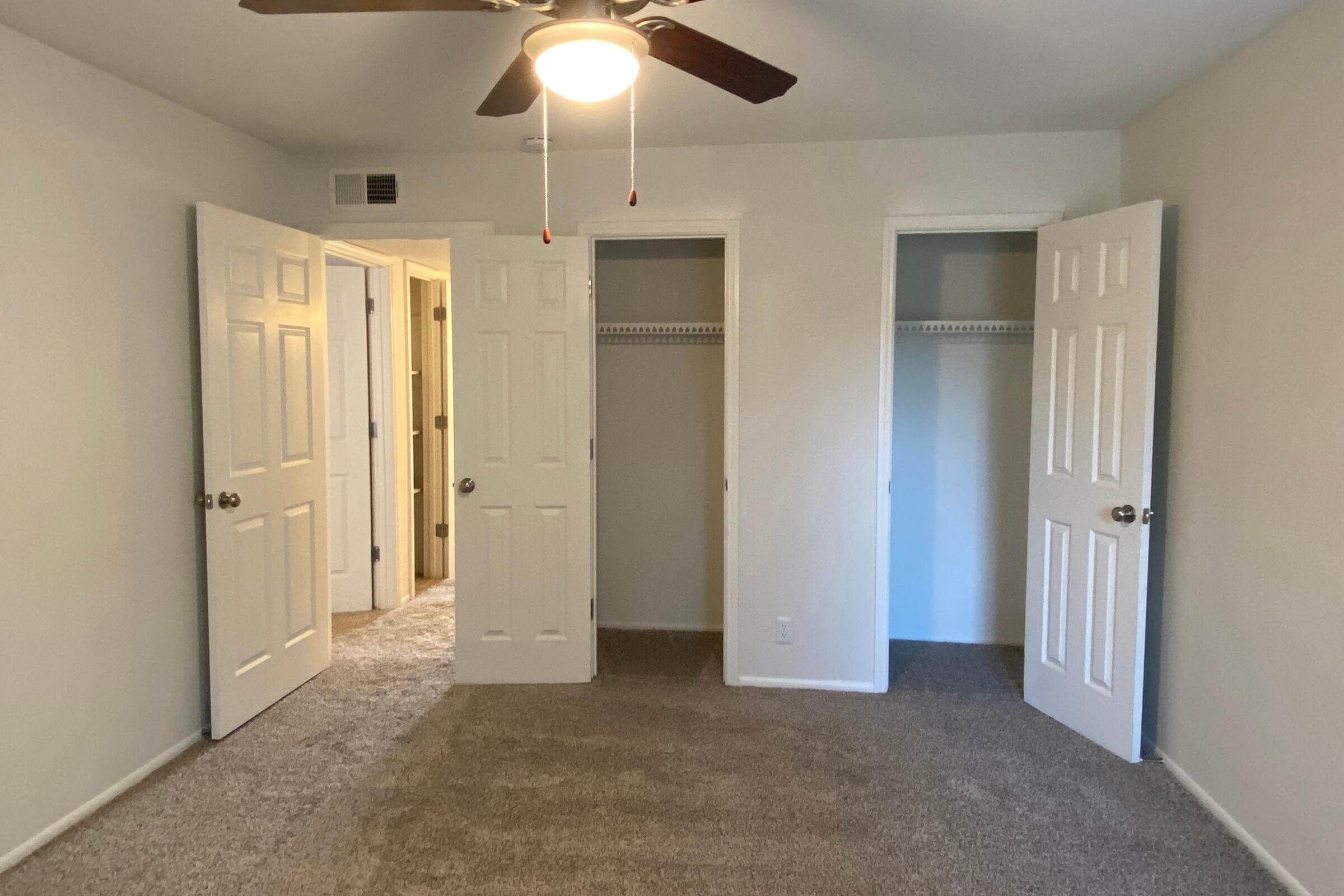 2, 3, AND 4 BEDROOM APARTMENTS IN HOUSTON, TX