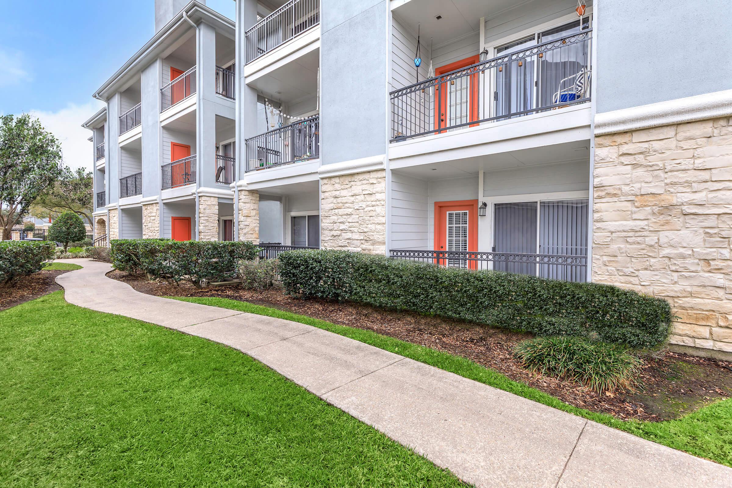 1, 2, AND 3 BEDROOM APARTMENTS FOR RENT IN HOUSTON, TX