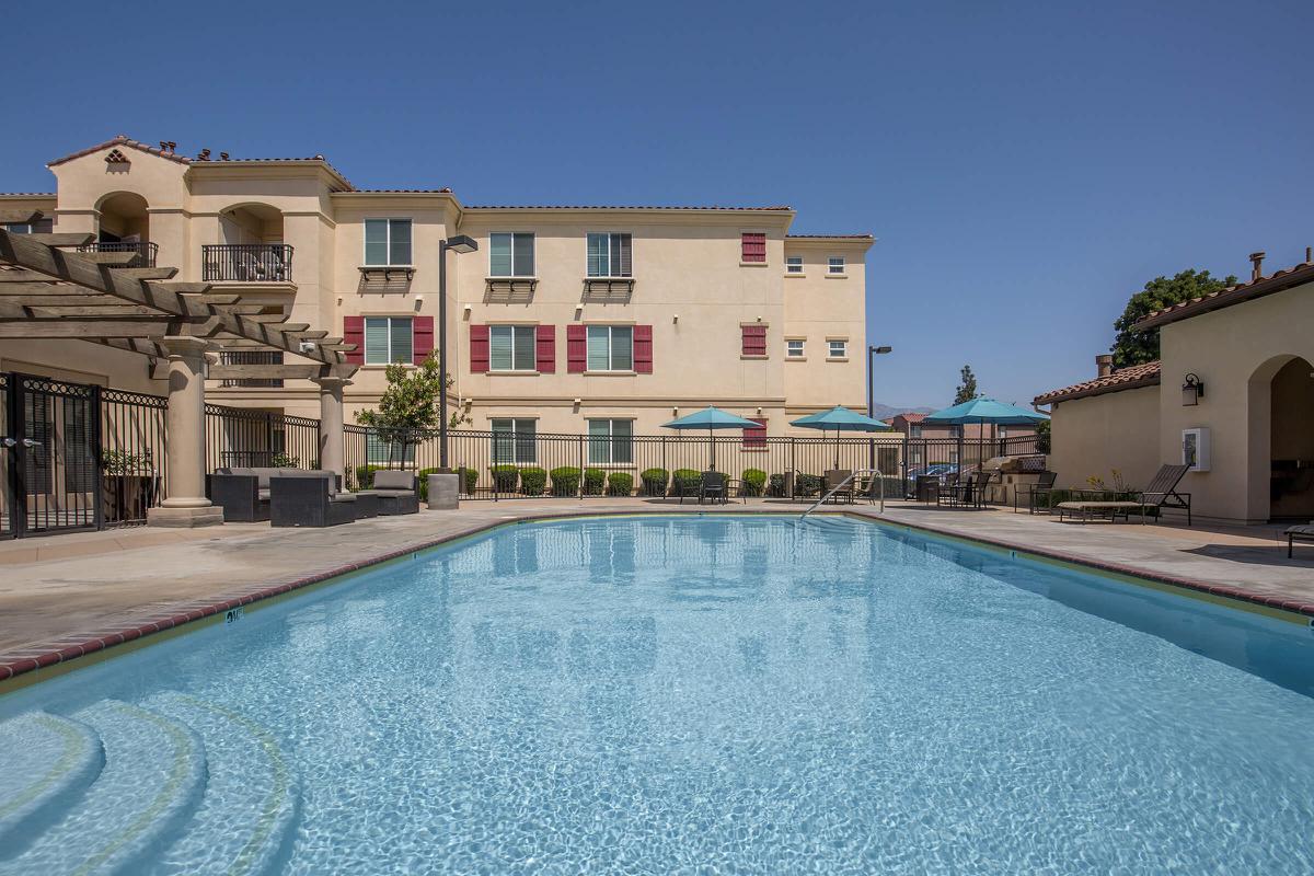 a pool next to a building