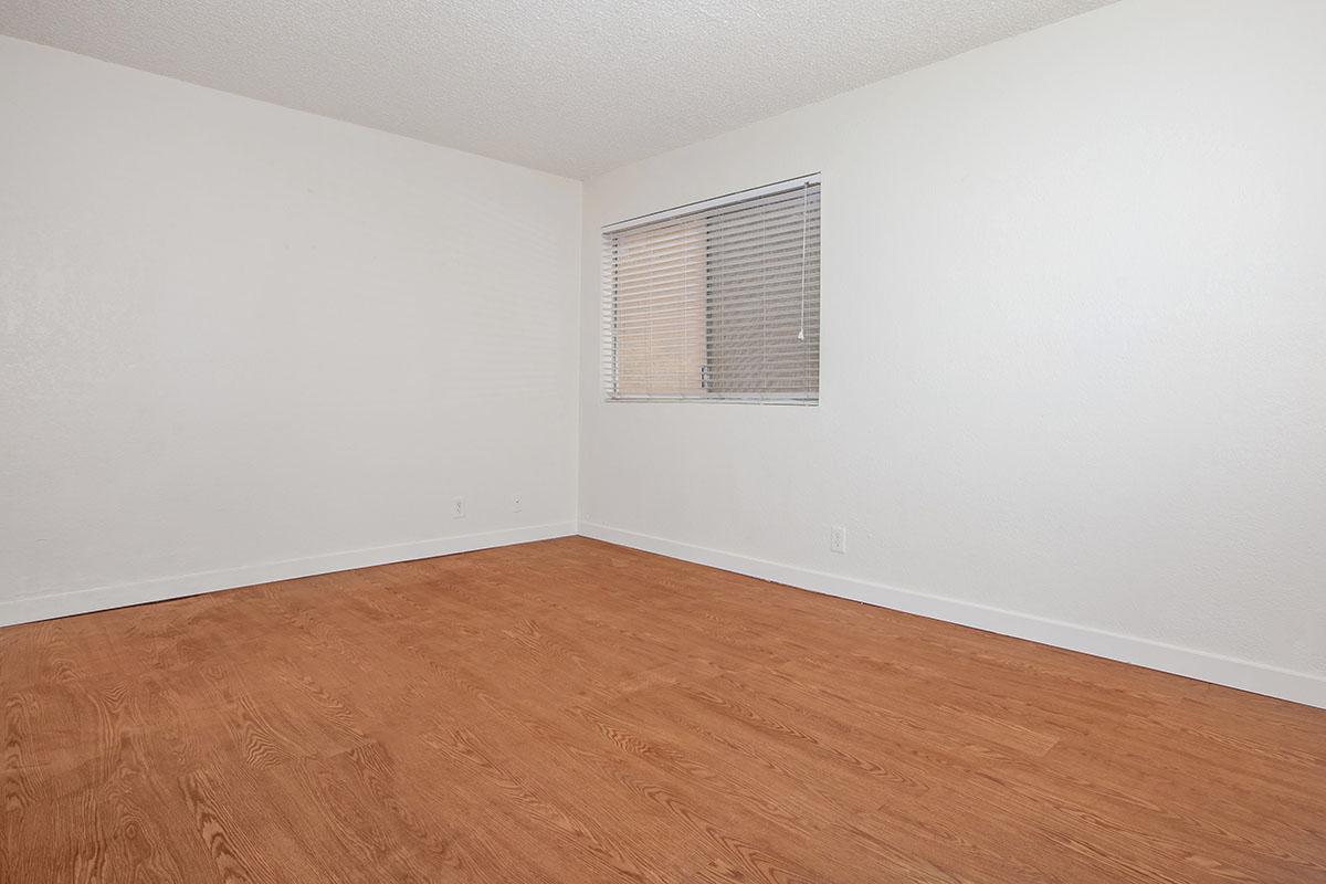 SPACIOUS INTERIORS AT GOLDEN POND IN LAS VEGAS