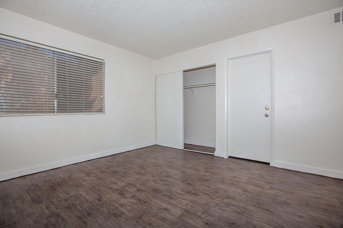 SPACIOUS INTERIORS AT GOLDEN POND IN LAS VEGAS