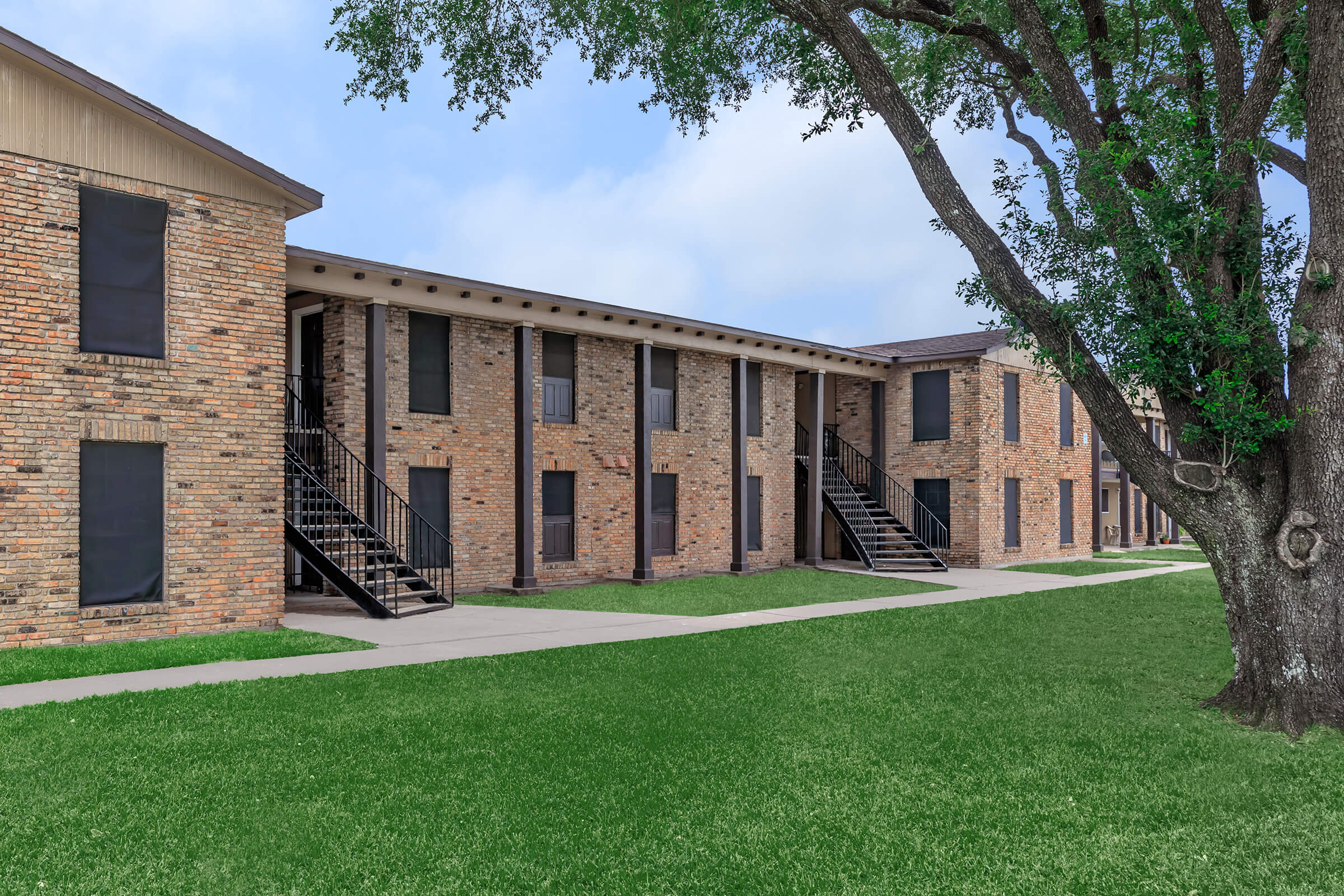 Broadway Park Apartments for Rent in Houston, TX